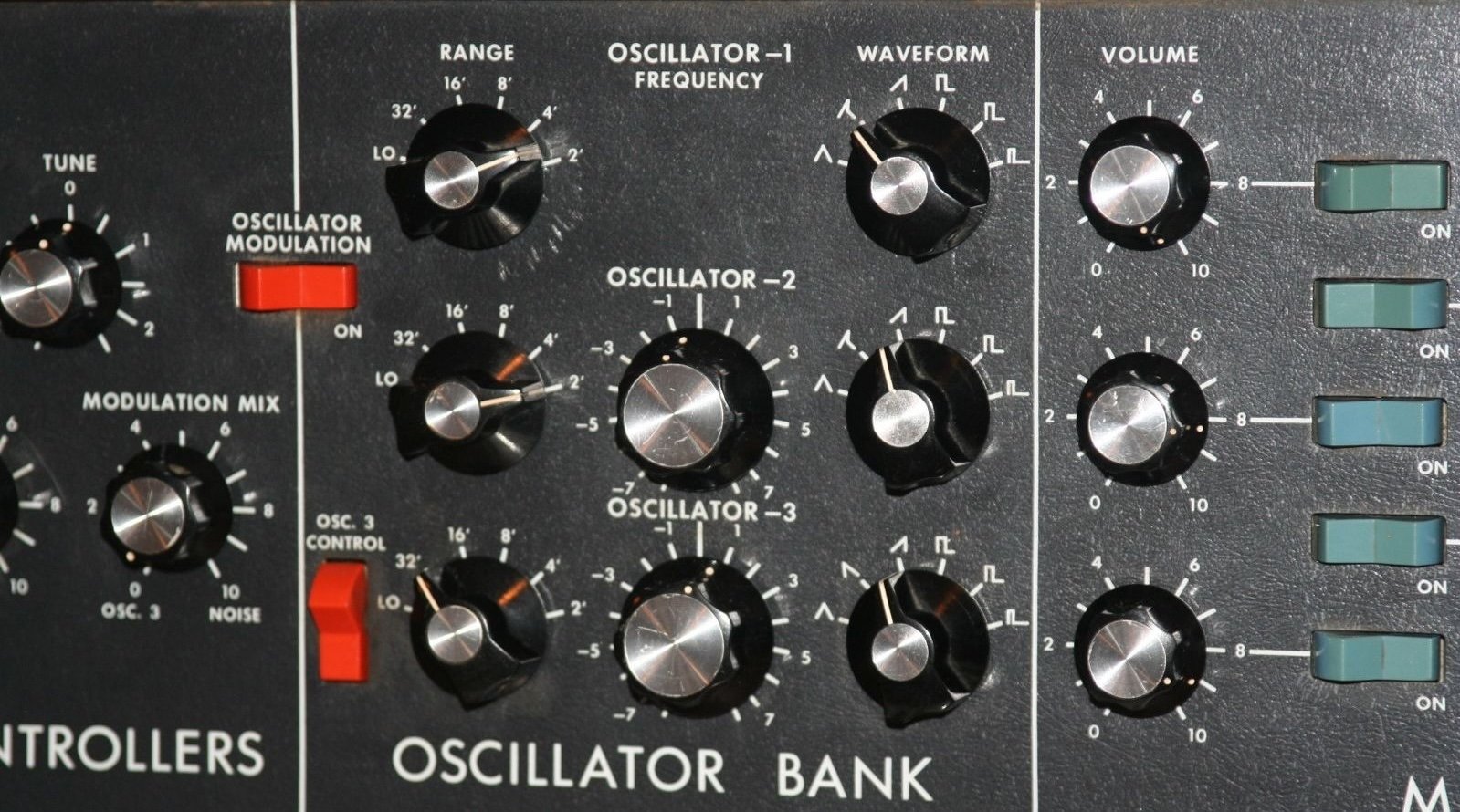 Oscillator